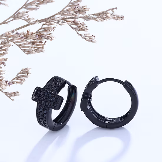 Pendientes redondos con clip de aleación de moda en forma de cruz de diseño único con zriconia cúbica